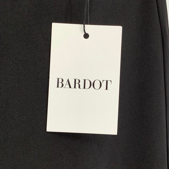 Bardot Elegant Black Flare Pants - Picture 9 of 10